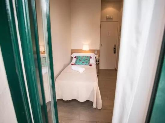 Hotel Kalima Caldes D'Estrach Eksteriør bilde