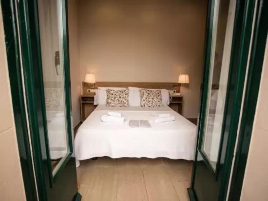 Hotel Kalima Caldes D'Estrach Eksteriør bilde